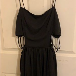 Super cute flowy dress